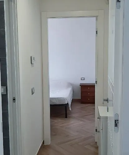 Panoramica Con Giardino Villa